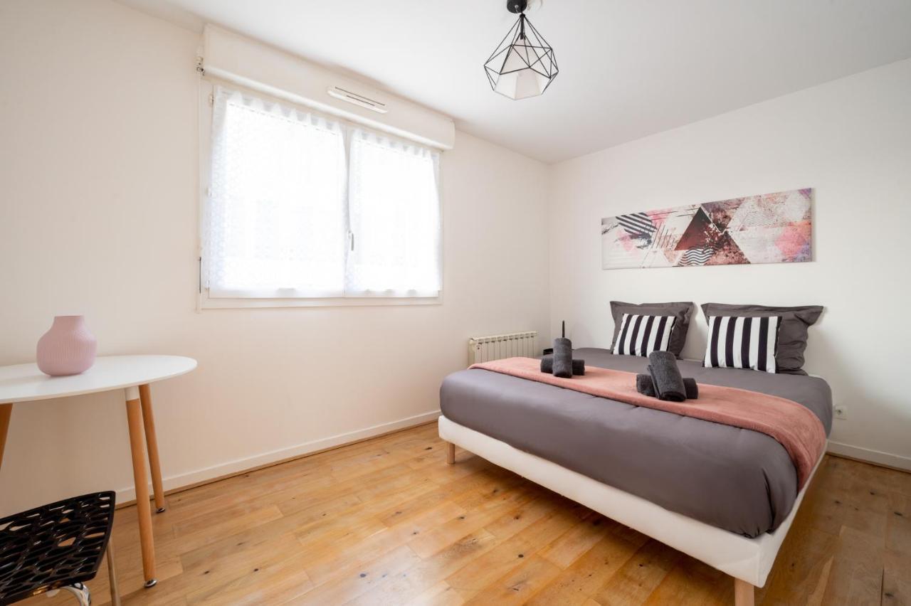 Immotovo - Suite Moderne - Paris 8 Min - Parking - Netflix Villejuif Exterior photo